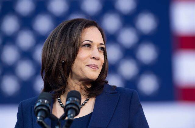 Kamala Harris se convierte en la candidata oficial del Partido Demócrata